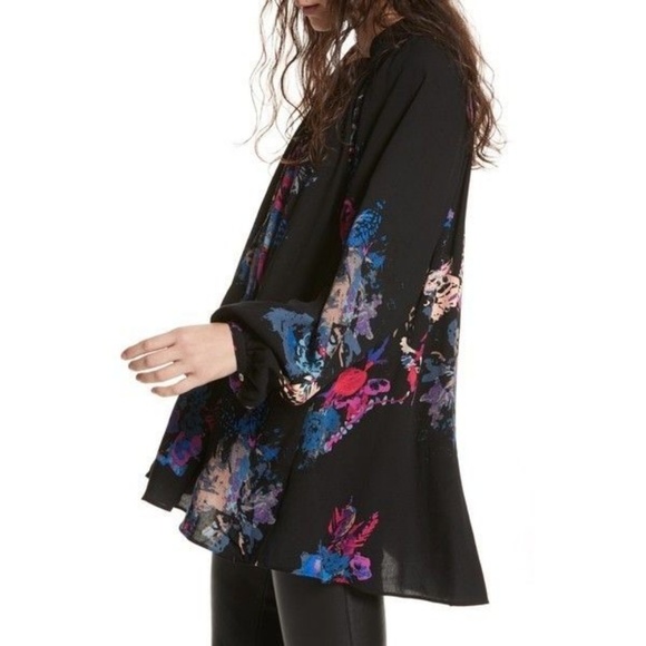 Free People Tops - FREE PEOPLE Meadow Lark Tunic Blouse S New